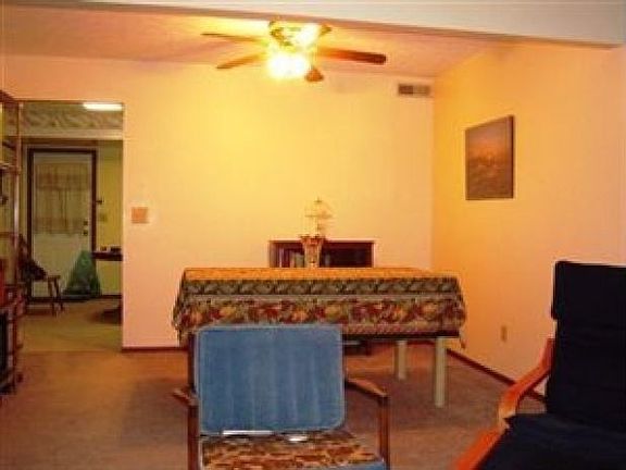 4th image of 221 Union St APT 3