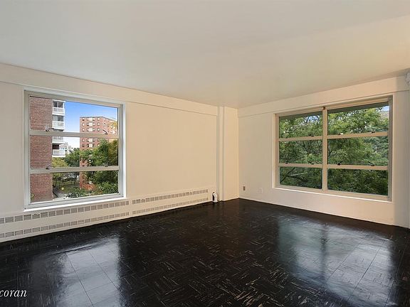 2nd image of 100 Lasalle St #6F