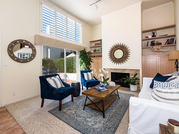3rd image of 643 Costa Del Mar Dr Unit C