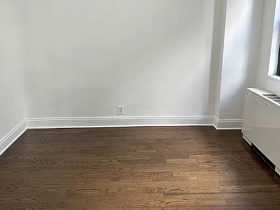5th image of 400 E 89th St APT 14n