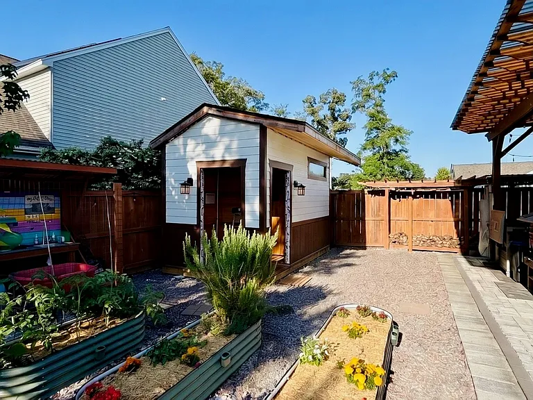 6044 Coral Berry Rd — Photo 8