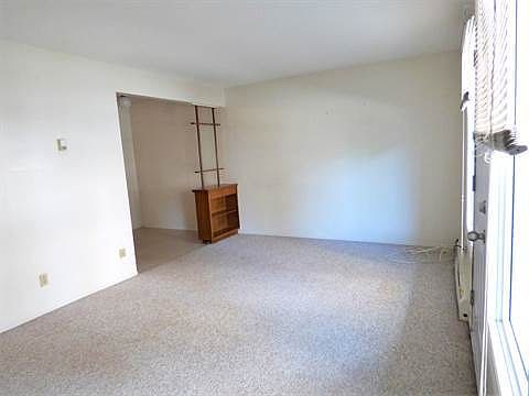 4th image of 1A 123rd St NW #1A