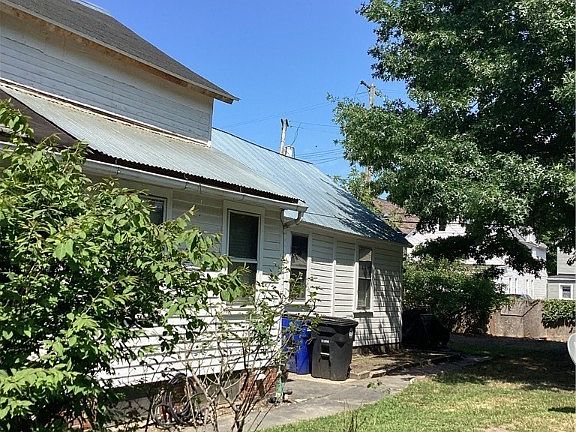 2nd image of 1849 W 50th St