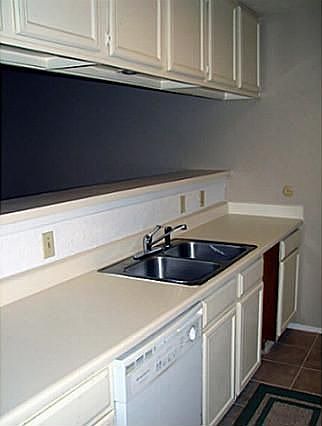 3rd image of 7510 Holly Hill Dr APT 128