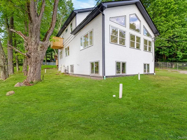 6306 State Route 42, Woodbourne, NY 12788