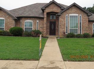 7129 Starnes Rd, Fort Worth, TX 76182