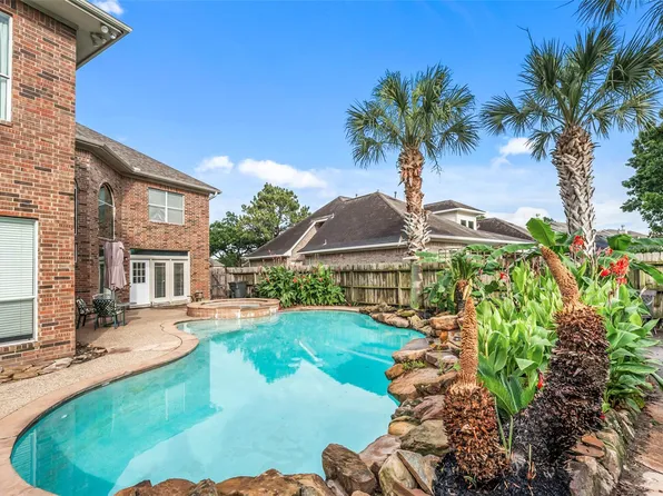 11503 Stoney Falls Dr, Houston, TX 77095
