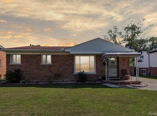 23922 Virginia Dr, Warren, MI 48091