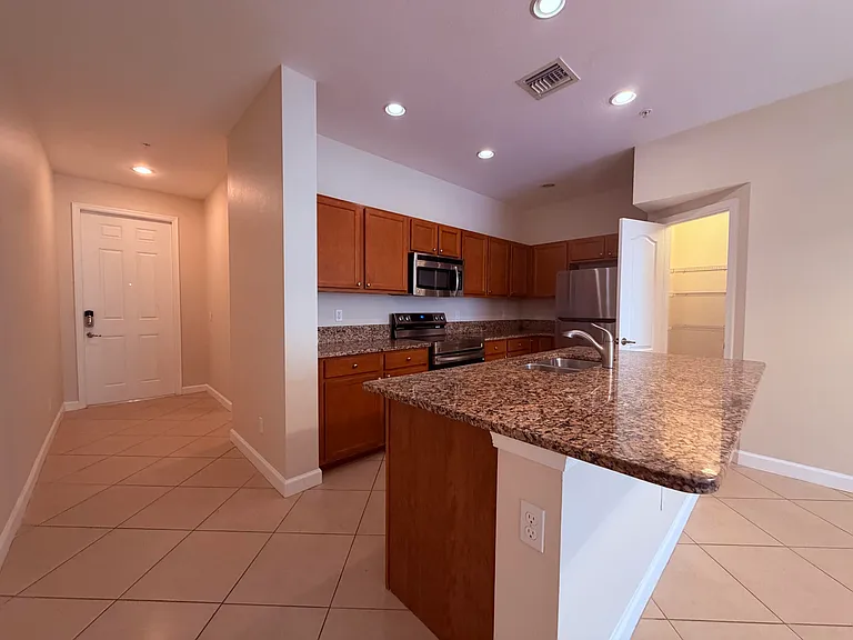 9491 SW Merlin Ct — Photo 7