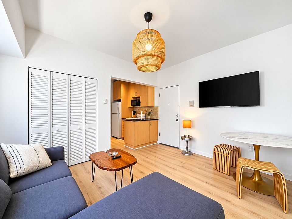 1st image of 227 1st St APT 6