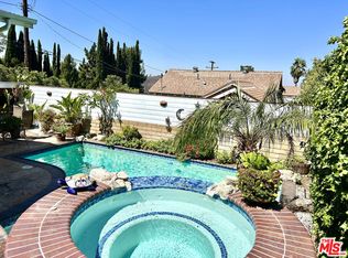 10205 Fairgrove Ave, Tujunga, CA 91042