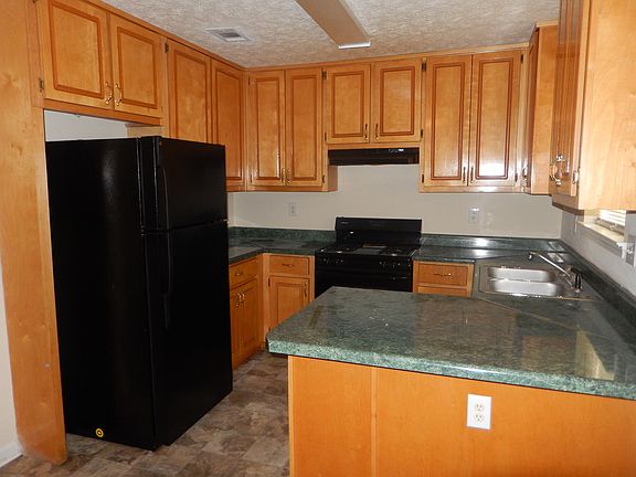 5th image of 480 Ashton Cir