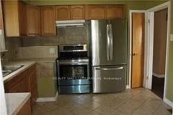 3 bed, $3,900 — Photo 2