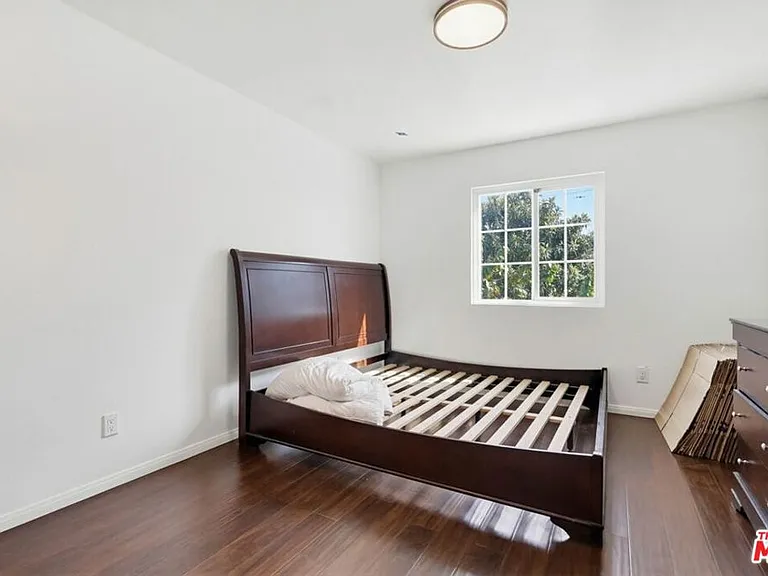 2200 Easy Ave — Photo 44