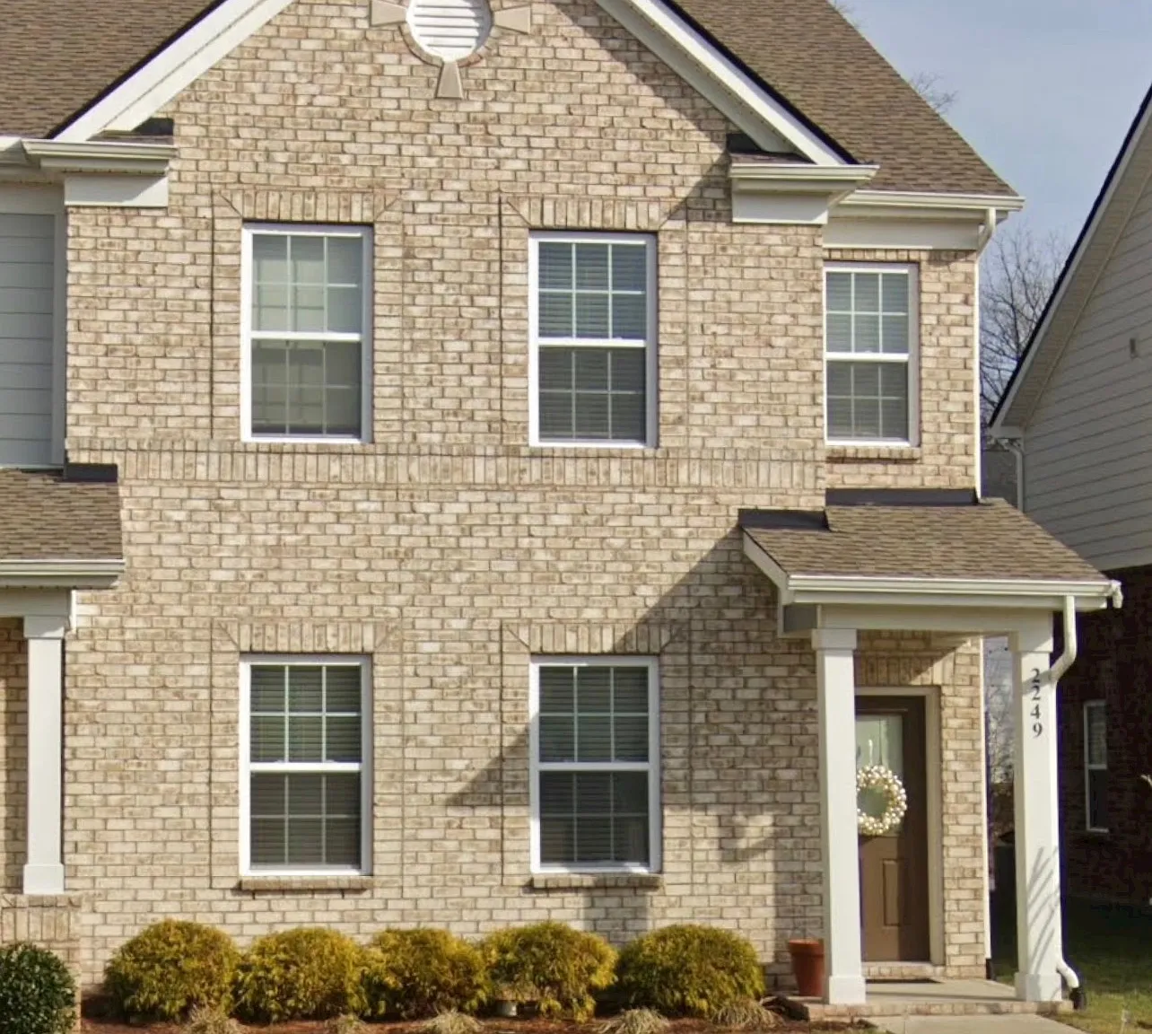 3 bed, 2.5 bath, 1765 sqft, $2,150 — Photo 1