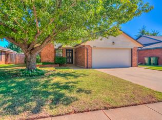 757 Okie Ridge Rd, Yukon, OK 73099