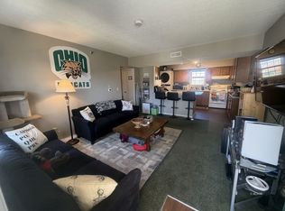 15 S Shafer St APT 1803, Athens, OH 45701