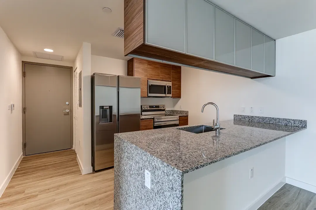 2 bed, $2,700 — Photo 2
