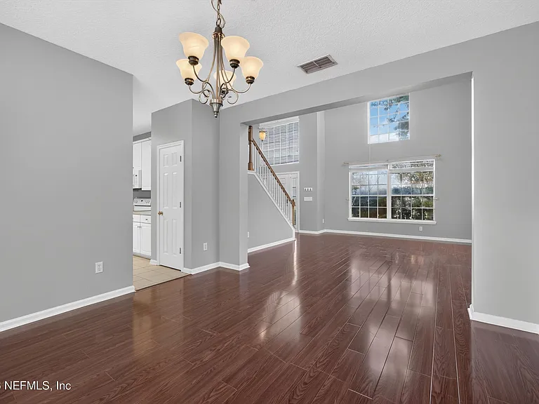 470 Sparrow Branch Cir — Photo 17
