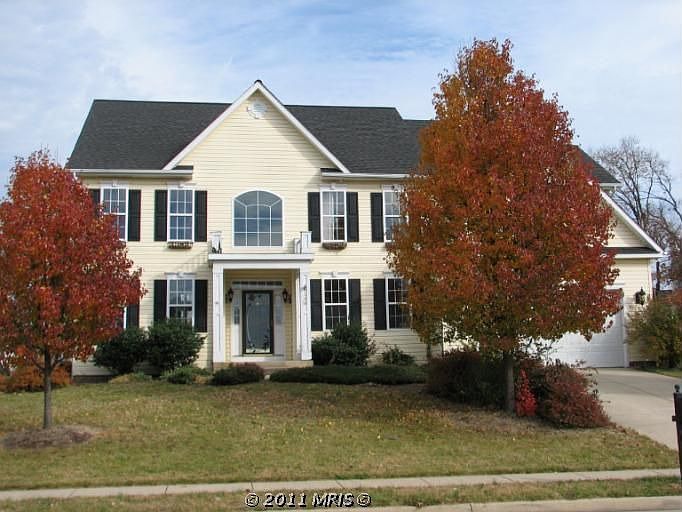 1st image of 150 Kinross Dr