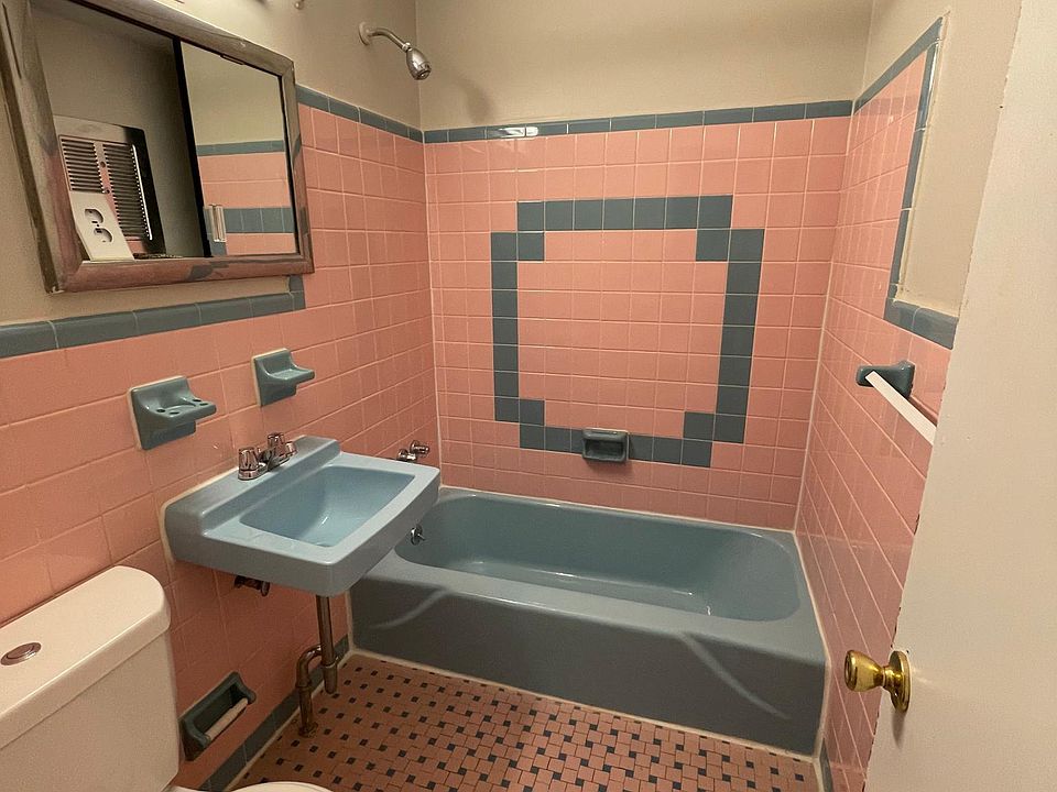2nd image of 2101 Glendale Ave #110