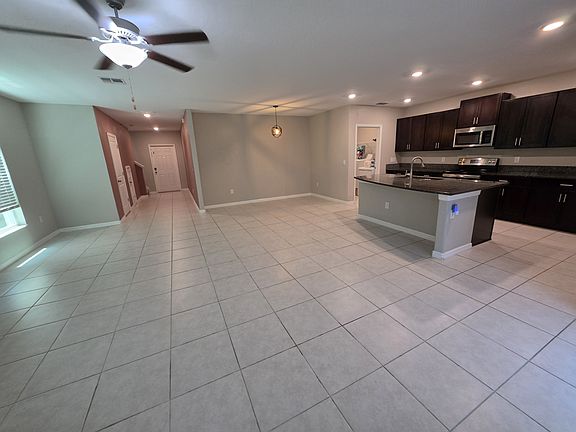 2nd image of 517 Royal Empress Dr