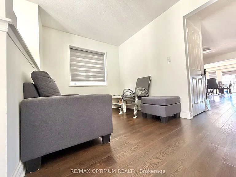 7 Barnham St — Photo 11