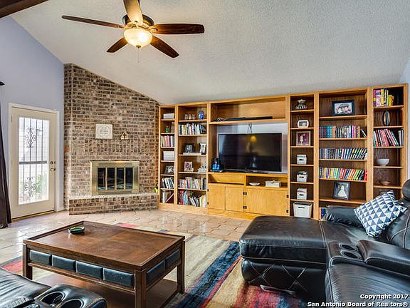 5th image of 15126 Forest Country St
