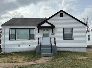 8110 Blanchard Dr, Saint Louis, MO 63134