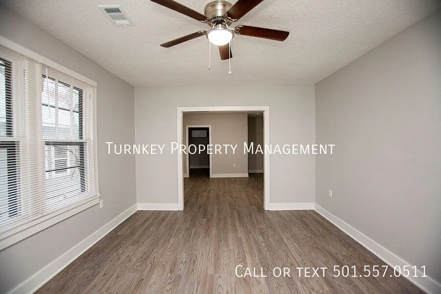 1415 S Cedar St — Photo 4