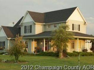 24 Sand Lake Rd, Monticello, IL 61856