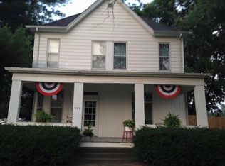 303 N Washington St, Mc Leansboro, IL