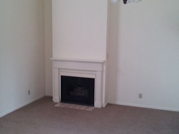 3rd image of 5408 Carpenter Ave APT 203