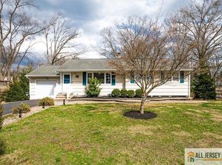 121 Maple St, Bridgewater, NJ 08807