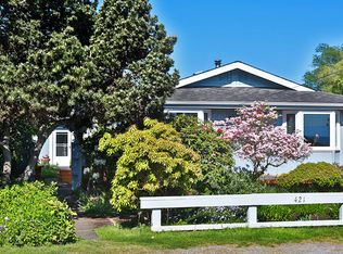 421 Island View Ln, Langley, WA 98260