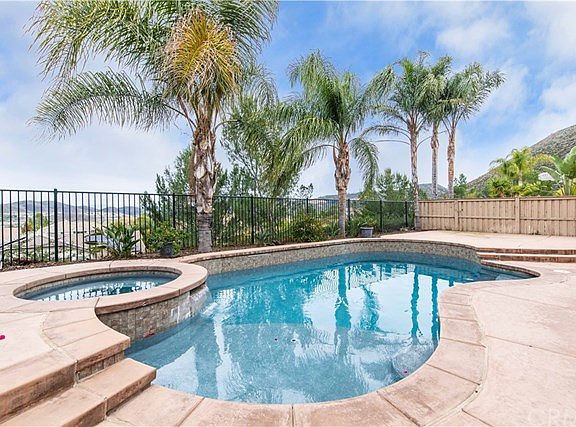 2nd image of 31902 Manzanita Ln