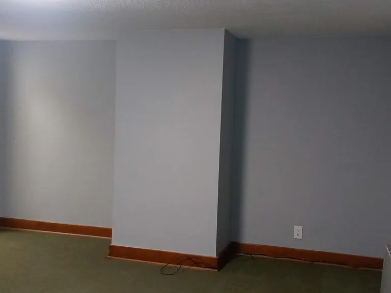 Split level apt bedroom bath and closets for privacy