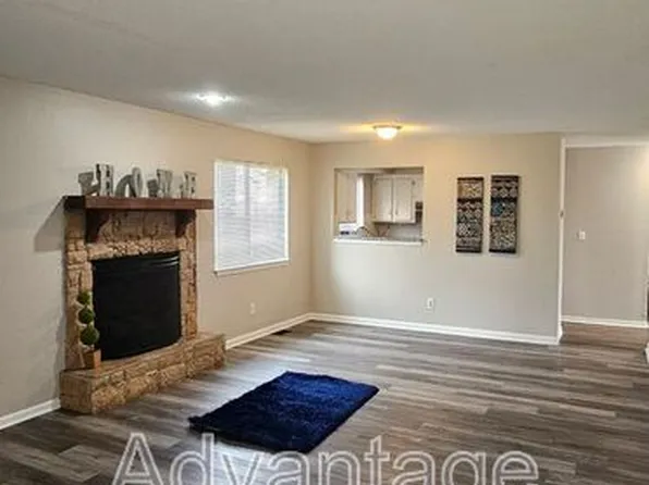1315 E 123rd Ter APT B, Olathe, KS 66061