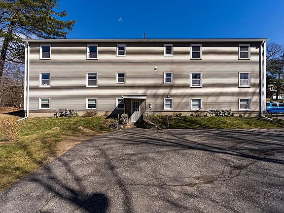 3rd image of 36 Whipple Rd