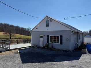 1800 Boog Rd, Hampstead, MD 21074