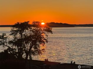633 Maple Grove Rd, Camano Island, WA 98282