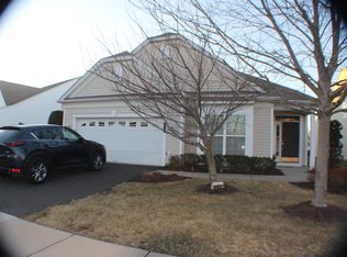 351 Biltmore Ln, Somerset, NJ 08873