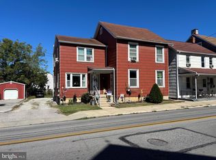 219 N 3rd St, Hanover, PA 17331