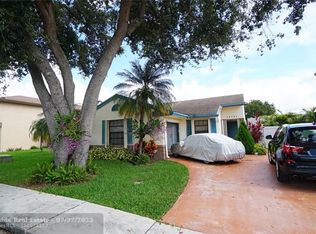 14721 Wesley Mnr, Fort Lauderdale, FL 33325