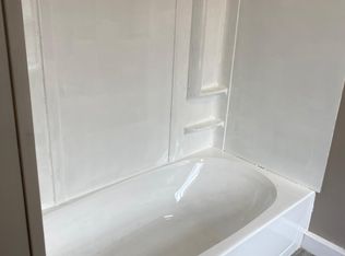 678 Main St APT B, Coventry, RI 02816