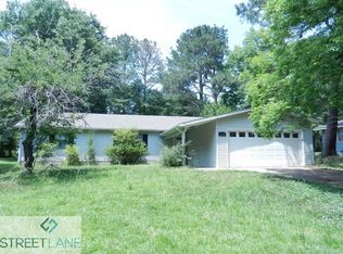 2164 Barbara Ln, Ellenwood, GA 30294