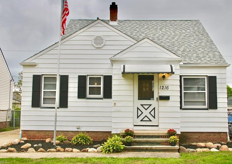 1st image of 1216 Hillsdale Ave