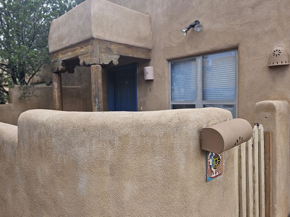 1st image of 1012B Don Diego Ave #2