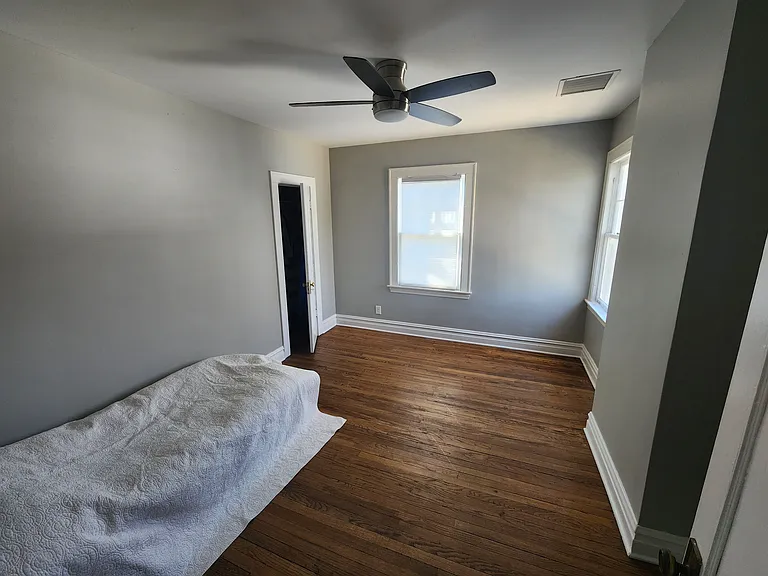 246 Maple Ave — Photo 12