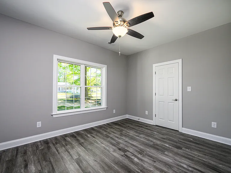 403 Hart Dr — Photo 30